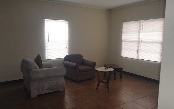 5th image of 2150 E 13th St