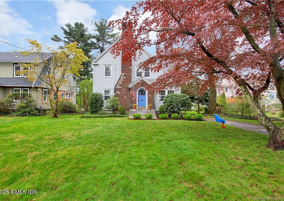 1st image of 15 Tremont Ave
