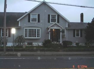 521 Willett Ave, Riverside, RI 02915