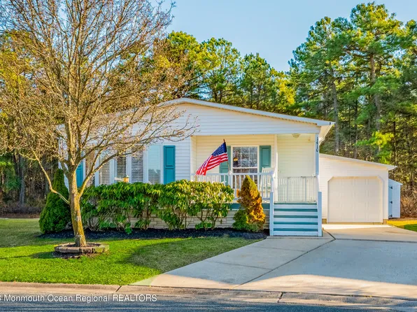 1410 Forest Way, Whiting, NJ 08759