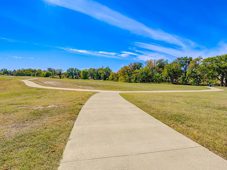 Canvas at Willow Park — Photo 62