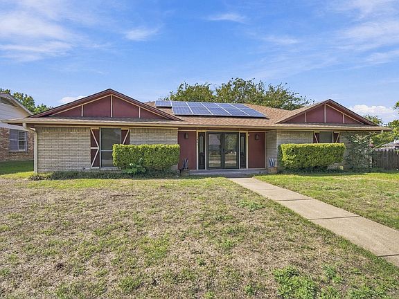 2nd image of 1501 Meadow Ct