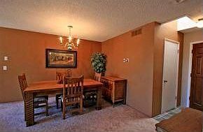 4th image of 3017 Pleasant Valley Ct