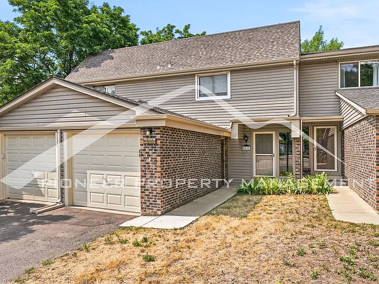 1638 Centaur Cir — Photo 2