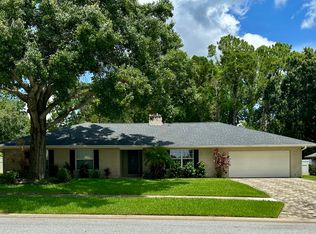 2103 Edgewater Cir SE, Winter Haven, FL 33880
