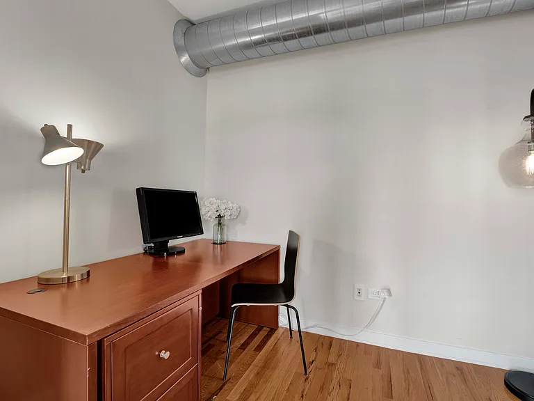 1150 W 15th St #418 — Photo 25