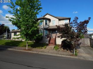 1102 SE Eagle Ln, Gresham, OR 97080