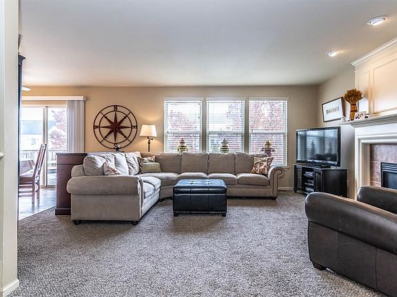 5th image of 6407 Oakhurst Dr