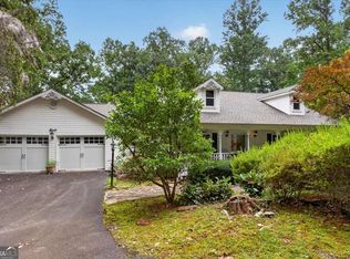 654 Oaklands Dr, Talking Rock, GA 30175