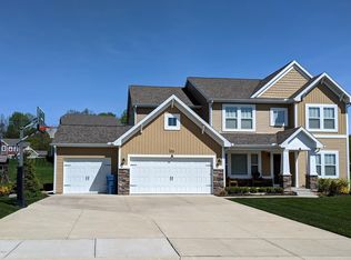 8906 Pictured Rock Dr SW, Byron Center, MI 49315