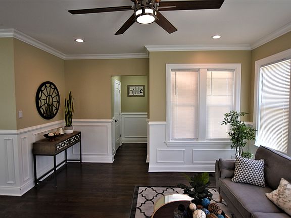 3rd image of 3346 N Odell Ave
