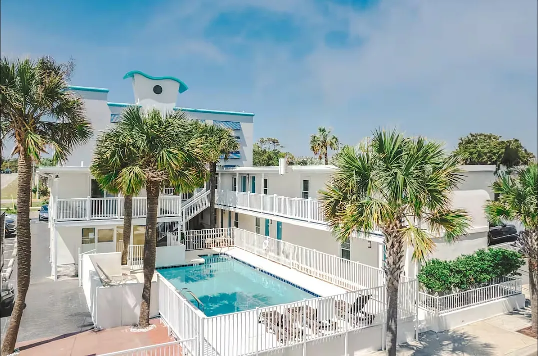2310 N Ocean Blvd — Photo 3