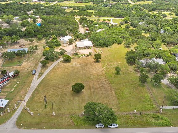 3rd image of 4520 S Us Highway 281