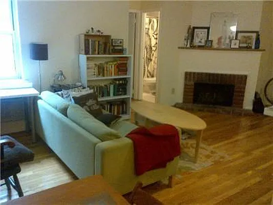 Rented by Living New York | media 57