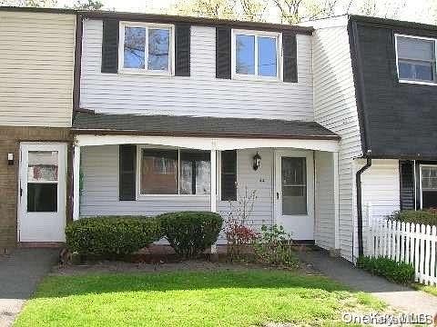 1st image of 44 Wooded Way #1