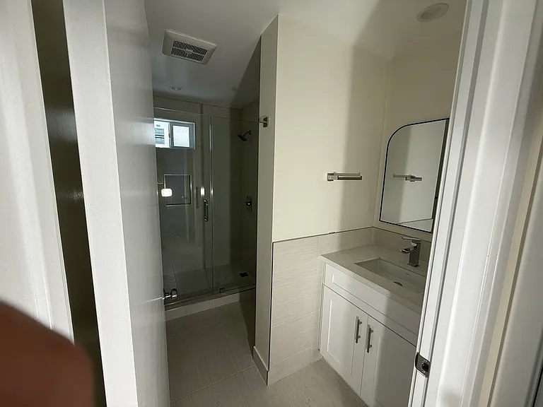 19236 Bryant St #14 — Photo 7