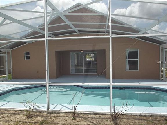 5th image of 324 High Point Dr