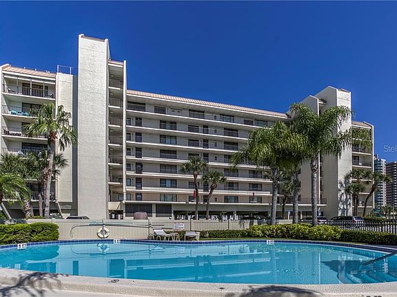 3rd image of 1591 Gulf Blvd APT 301S