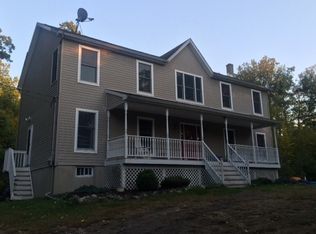 22 Woodland Hills Dr, Sussex, NJ 07461