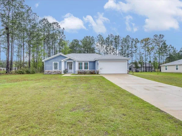 370 Mae Cato Dr, Midway, FL 32343