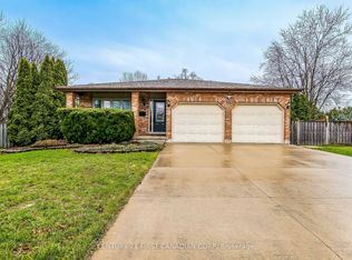68 Golfview Cres, London, ON N6C 5N5