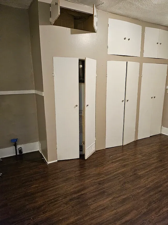 1 bed, 900 sqft, $700 — Photo 2