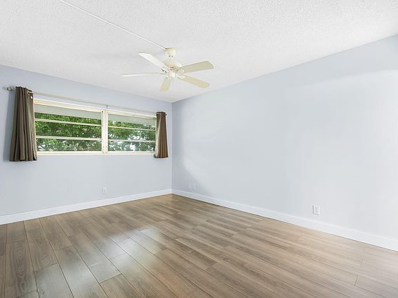 5th image of 1340 NE 28th Avenue #232