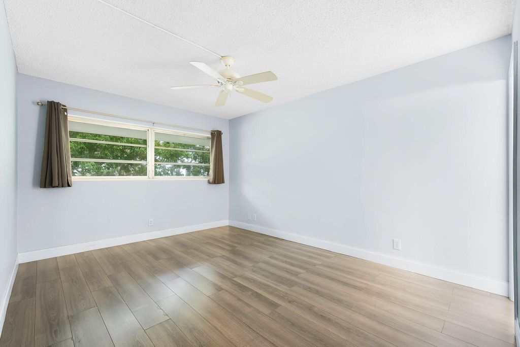 1340 NE 28th Avenue #232, photo 6