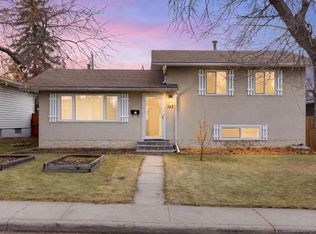 103 N Franklin Dr SE, Calgary, AB T2H 0V3