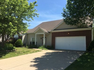 2120 Loudenslager Dr, Thompsons Station, TN, 37179