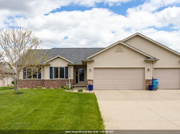 N1734 Hot Springs Ct, Greenville, WI 54942