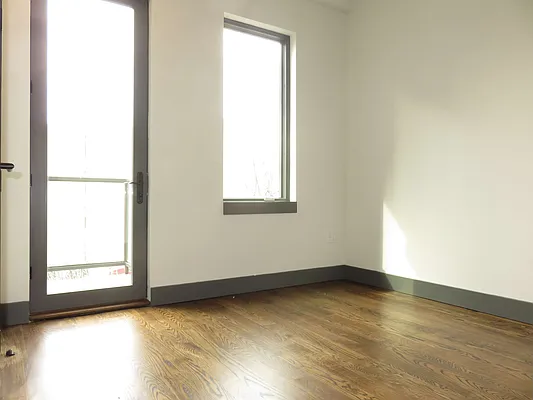 Rented by Rennit Inc. | media 38