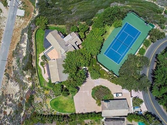 5th image of 6973 Birdview Ave