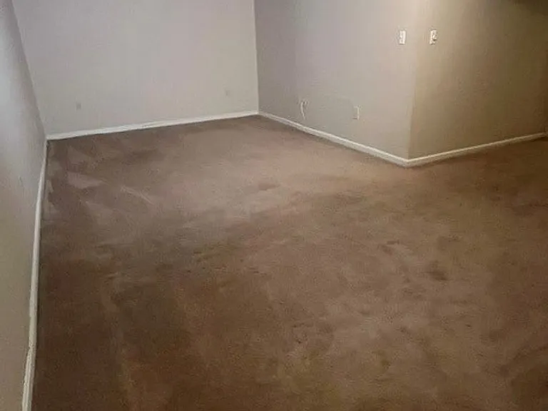 2306 Alava Ct — Photo 36