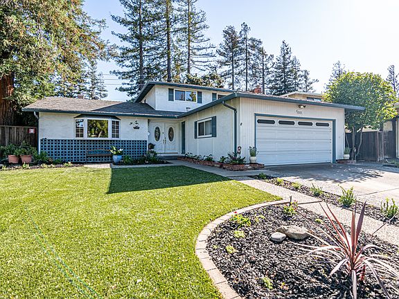2nd image of 846 Shetland Pl
