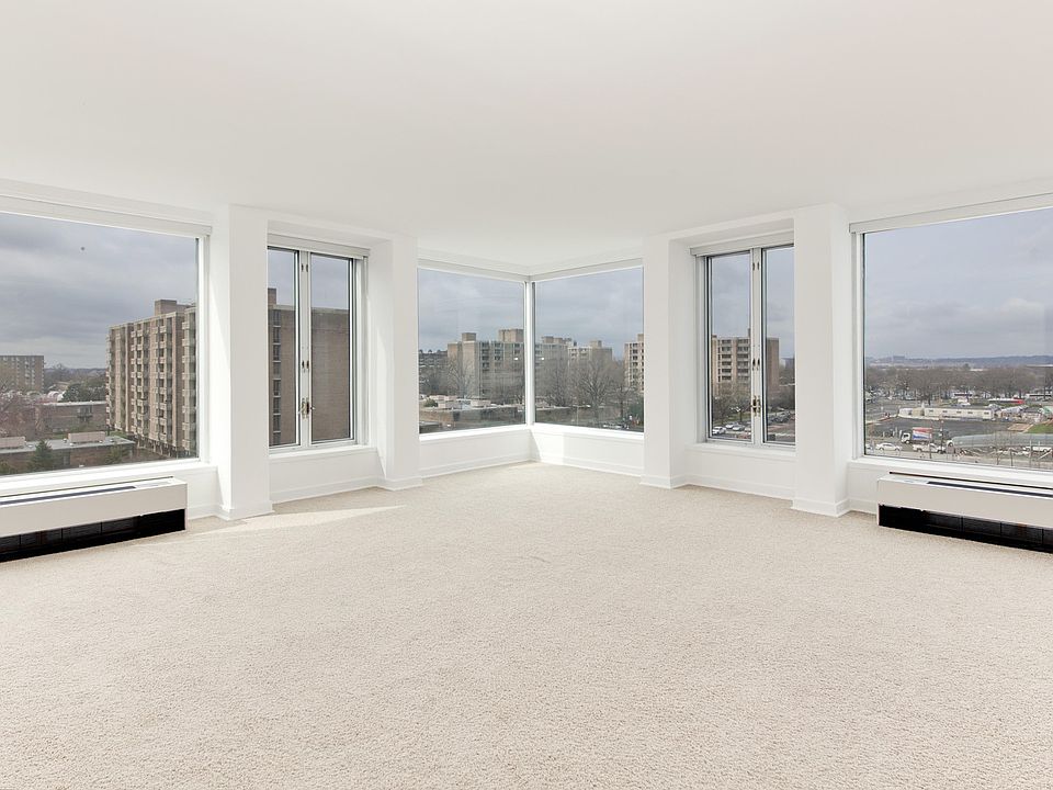 1st image of 1101 3rd St SW APT 606