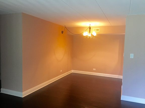 4th image of 9146 W 140th St APT 1SW