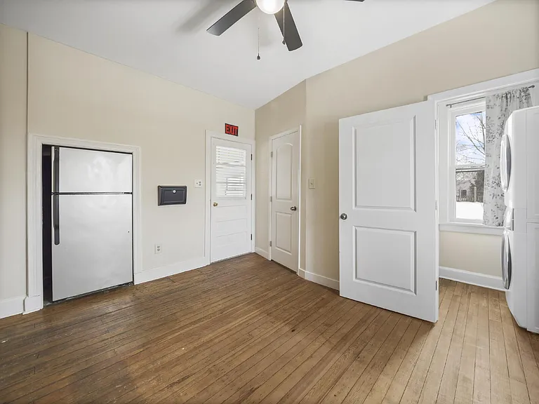 1001 Pope Ave — Photo 13