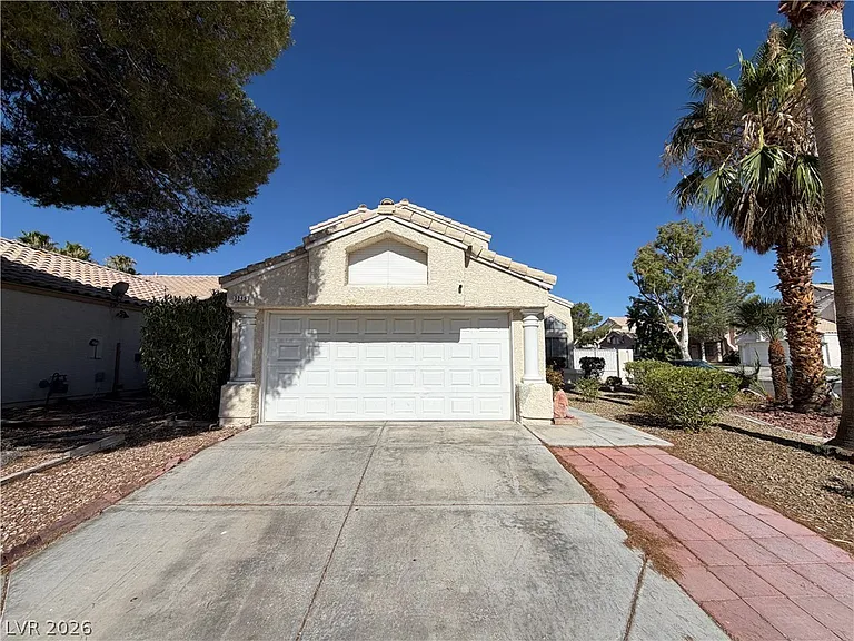 3045 Marsh Ct — Photo 1