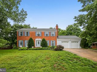 8120 Cooper St, Alexandria, VA