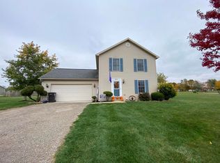 3056 Beaver Creek Rdg, Adrian, MI 49221