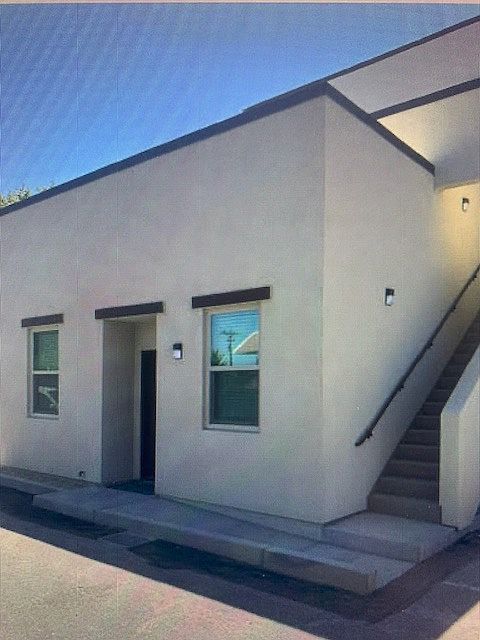 1st image of 898 Guadalupe St #13