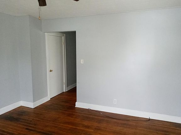 5th image of 840 N Chester Ave