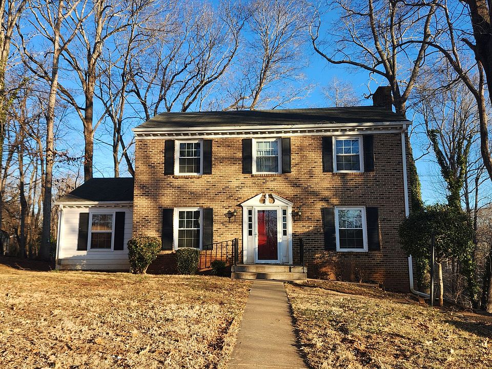 1st image of 2204 Cambridge Pl