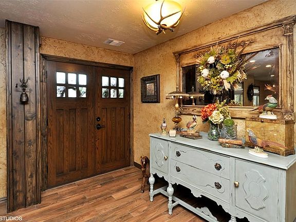 Stunning entry