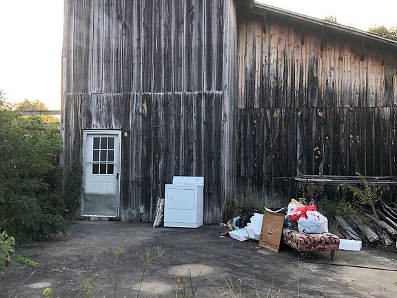 4th image of 63 Pruitt Ln