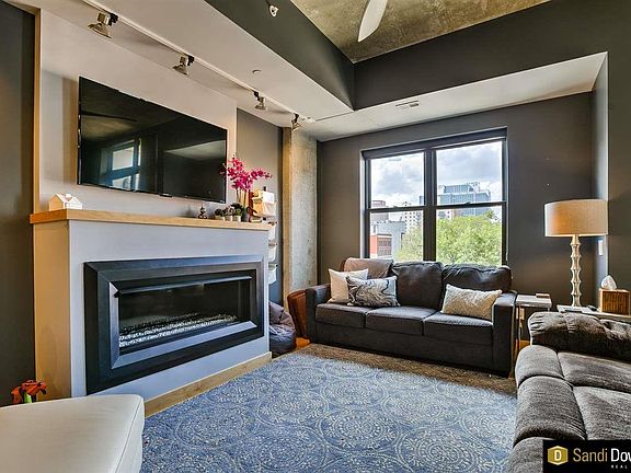 4th image of 1308 Jackson St Suite 507