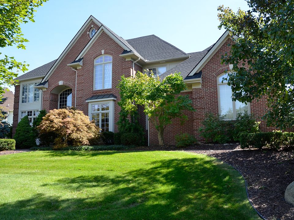 1st image of 17540 Rolling Woods Cir