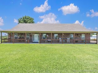7156 E 566th Rd, Locust Grove, OK 74352