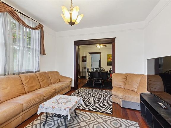 5th image of 1713-15 Philip St